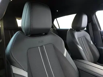 Opel Astra 2023 - 19900 EUR, 16940 km - AUTO.MOTO.pt - 16940km - foto 32 de 39