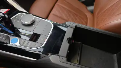 BMW i4 2022 - 55900 EUR, 33929 km - AUTO.MOTO.pt - 33929km - foto 51 de 65