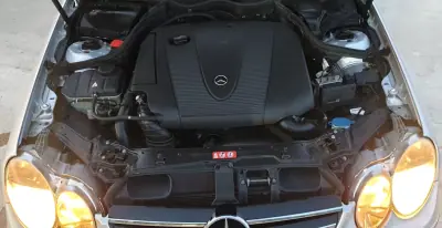 Mercedes-Benz CLK 220 2006 - 11990 EUR, 239000 km - AUTO.MOTO.pt - 239000km - foto 33 de 34