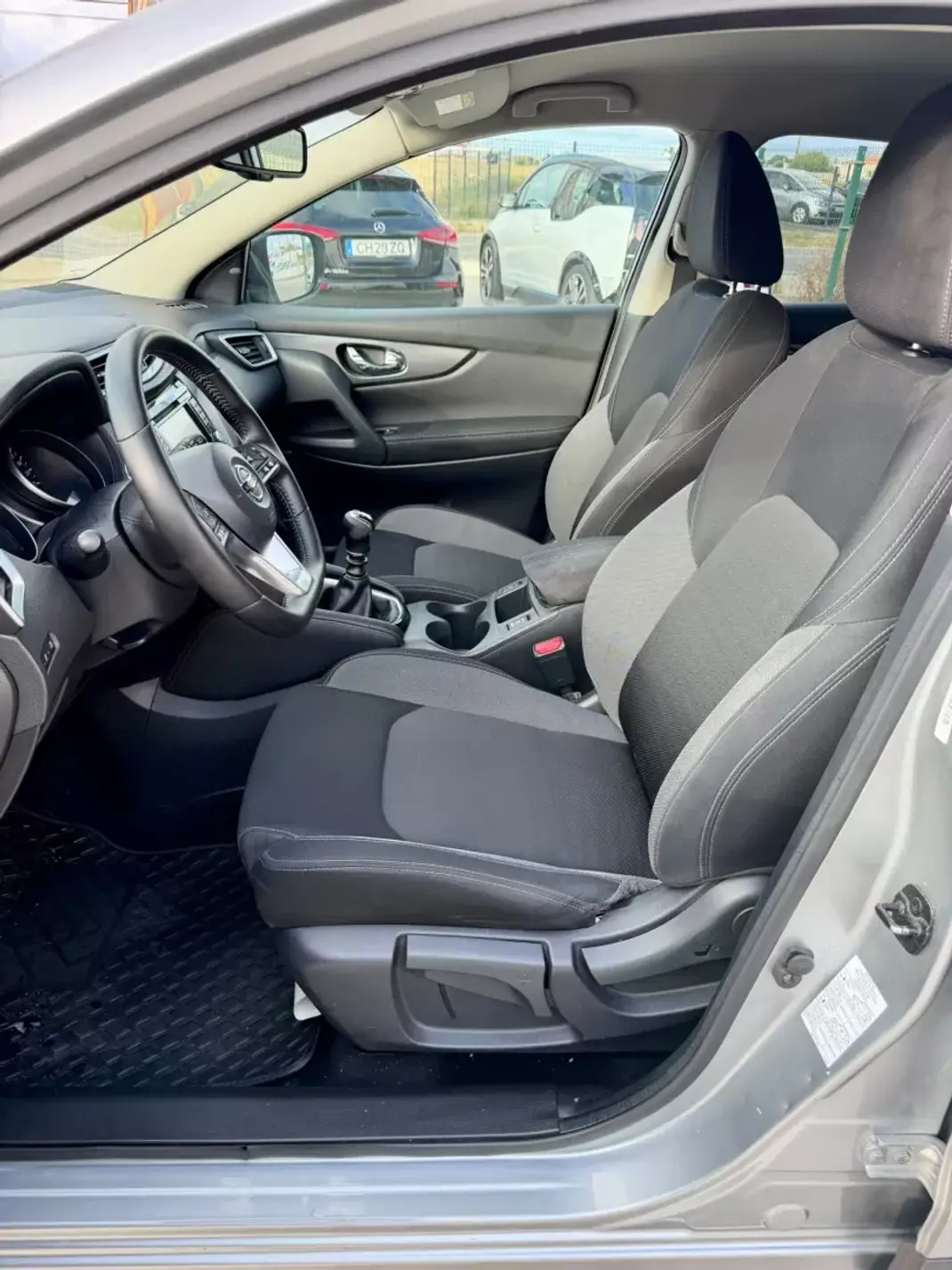 Nissan Qashqai 2018 - 18490 EUR, 111000 km - 111000km - foto 20 de 39