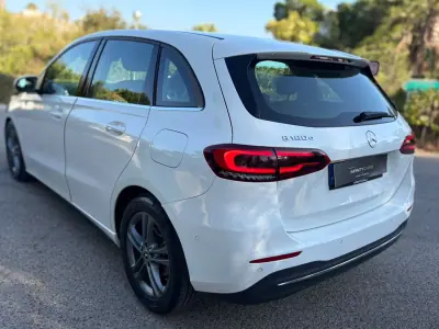 Mercedes-Benz B 180 2019 - 23999 EUR, 120000 km - 120000km - foto 6 de 15