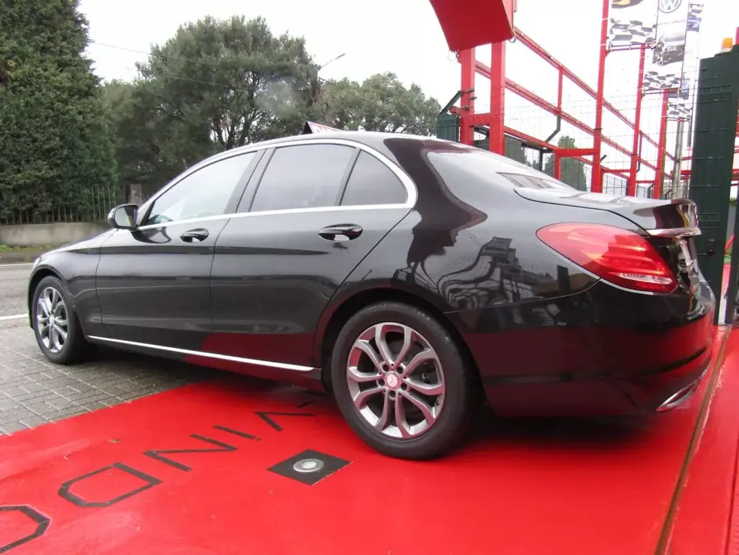 Mercedes-Benz C 200 2016 - 23900 EUR, 174130 km - 174130km - foto 20 de 22