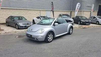 Volkswagen New Beetle Cabriolet 2004 - 9890 EUR, 127830 km - AUTO.MOTO.pt - 127830km - foto 9 de 48