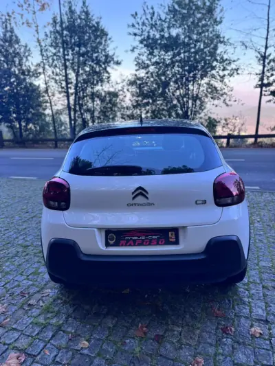 Citroën C3 2022 - 15500 EUR, 10824 km - AUTO.MOTO.pt - 10824km - foto 18 de 19