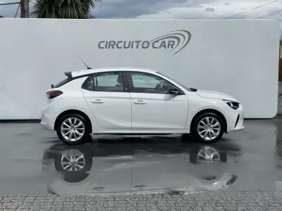 Opel Corsa-e 2020 - 13995 EUR, 61844 km - AUTO.MOTO.pt - 61844km - foto 10 de 40