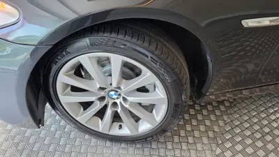 BMW 520 2011 - 10900 EUR, 370543 km - AUTO.MOTO.pt - 370543km - foto 27 de 54