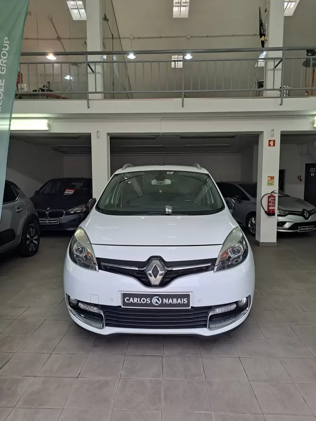 Renault Grand Scénic 2015 - 12990 EUR, 123000 km - AUTO.MOTO.pt - 123000km - foto 1 de 16