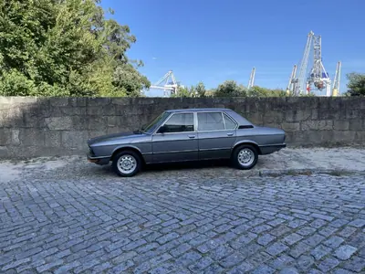 BMW 518 1980 - 9900 EUR, 139000 km - AUTO.MOTO.pt - 139000km - foto 14 de 27