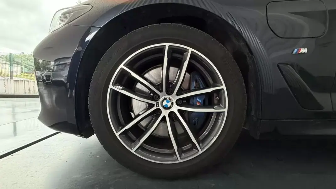 BMW 530e 2022 - 30990 EUR, 141000 km - AUTO.MOTO.pt - 141000km - foto 42 de 42