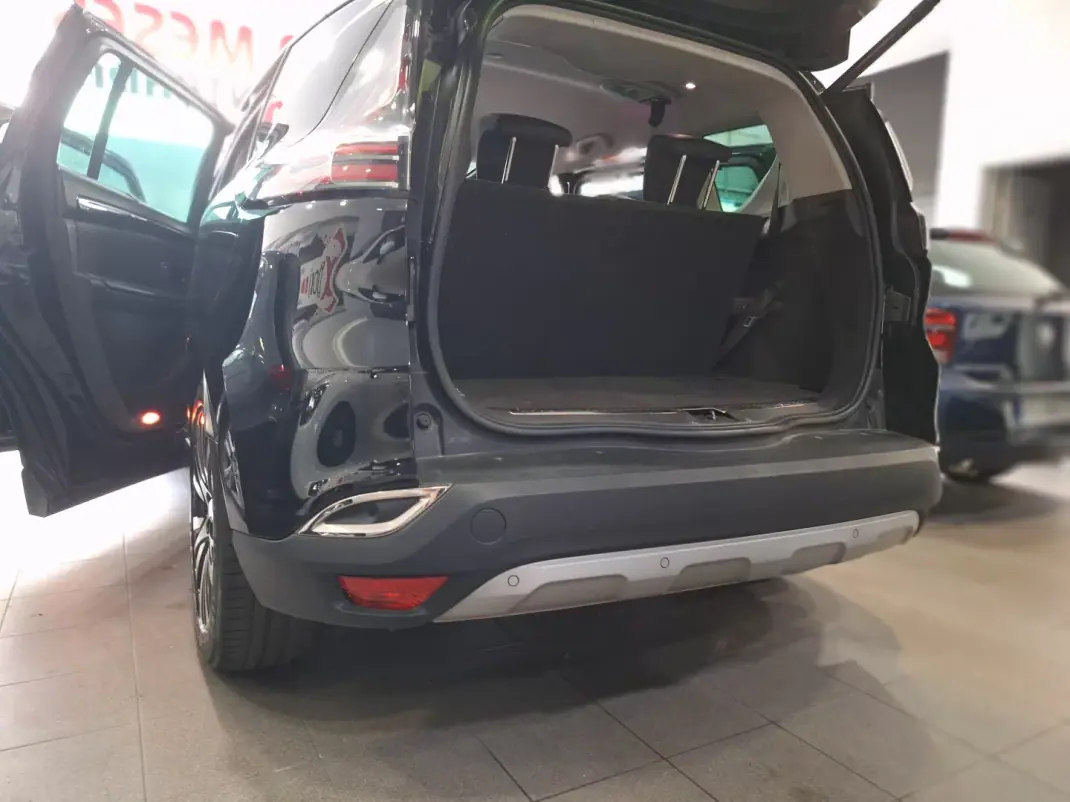 Renault Espace 2015 - 12490 EUR, 253000 km - 253000km - foto 5 de 28