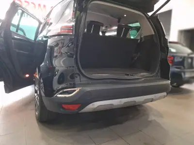 Renault Espace 2015 - 12490 EUR, 253000 km - 253000km - foto 5 de 28