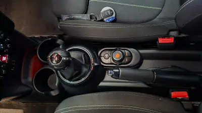 MINI One 2016 - 11850 EUR, 153106 km - AUTO.MOTO.pt - 153106km - foto 38 de 51