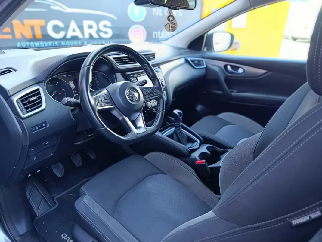 Nissan Qashqai 2019 - 19750 EUR, 129836 km - AUTO.MOTO.pt - 129836km - foto 3 de 18