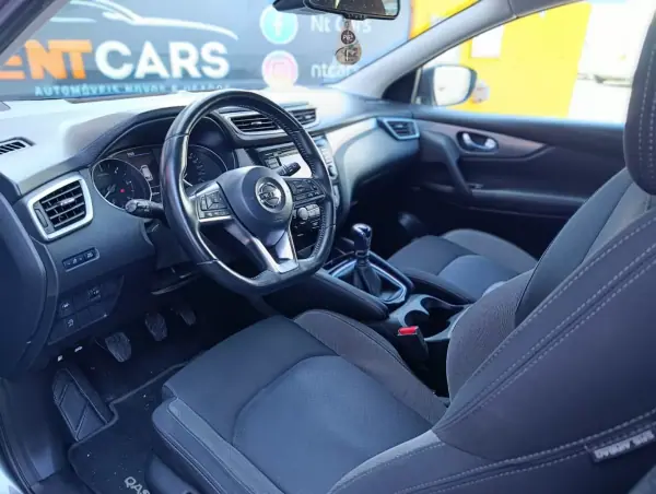 Nissan Qashqai 2019 - 19750 EUR, 129836 km - AUTO.MOTO.pt - 129836km - foto 3 de 18