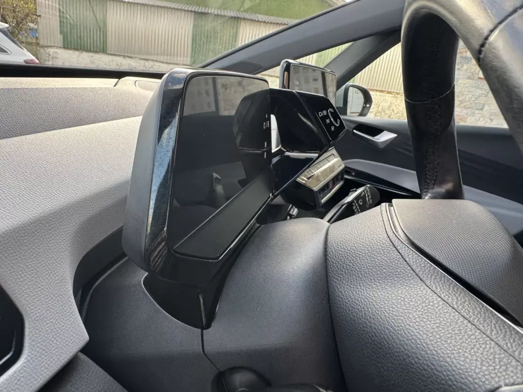 Volkswagen ID.3 2020 - 19500 EUR, 94000 km - AUTO.MOTO.pt - 94000km - foto 35 de 44