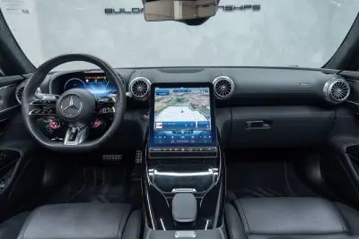 Mercedes-Benz SL 43 AMG 2022 - 109950 EUR, 30000 km - AUTO.MOTO.pt - 30000km - foto 19 de 51