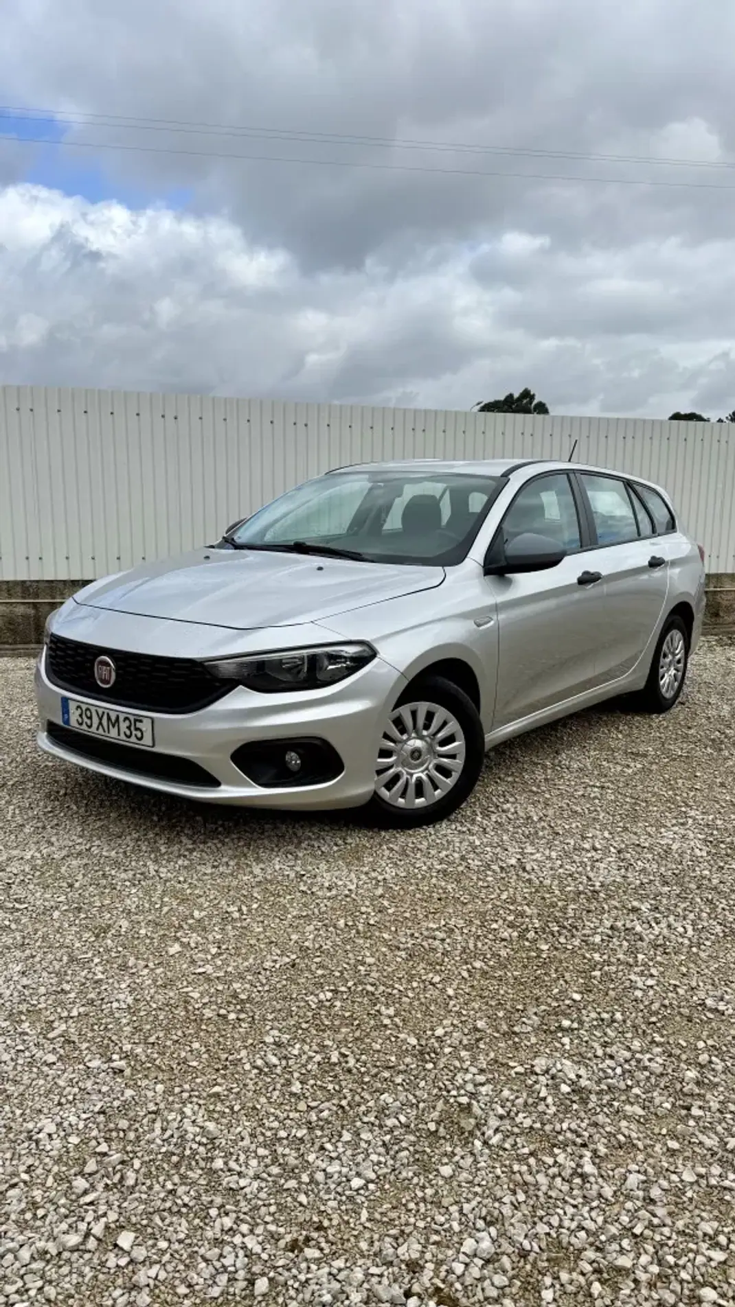 Fiat Tipo Station Wagon 2019 - 12750 EUR, 75000 km - AUTO.MOTO.pt - 75000km - foto 10 de 32