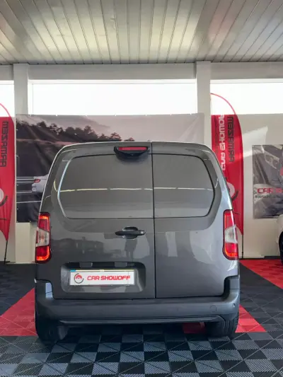 Citroën Berlingo 2021 - 14900 EUR, 145000 km - 145000km - foto 4 de 7