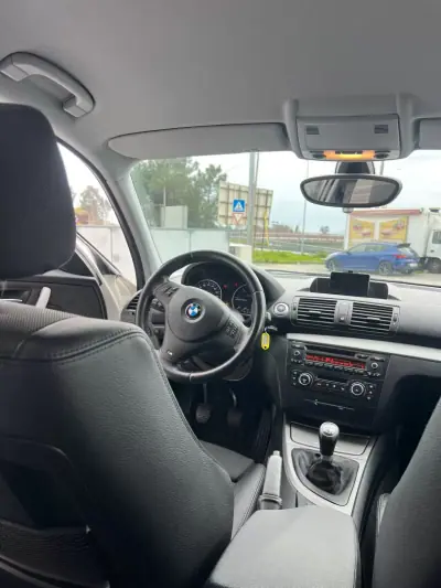 BMW 116 2011 - 14000 EUR, 184987 km - AUTO.MOTO.pt - 184987km - foto 21 de 26