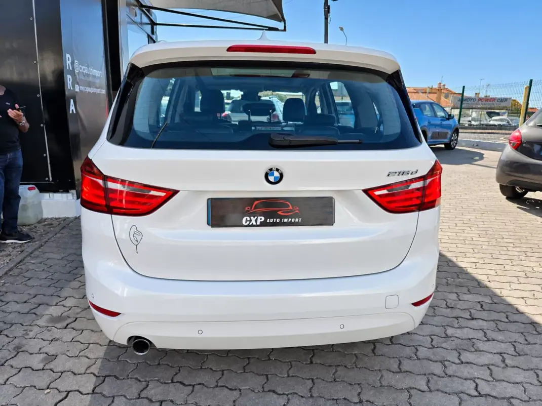 BMW 216 Gran Tourer 2015 - 10900 EUR, 260000 km - 260000km - foto 7 de 18