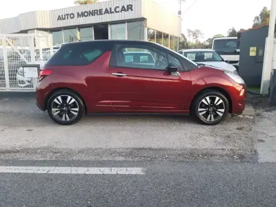 Citroën DS3 2010 - 8900 EUR, 175200 km - AUTO.MOTO.pt - 175200km - foto 33 de 47