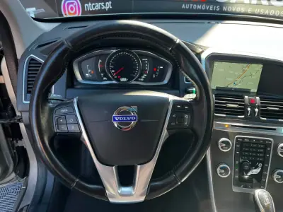 Volvo XC 60 2015 - 17900 EUR, 235971 km - 235971km - foto 8 de 23
