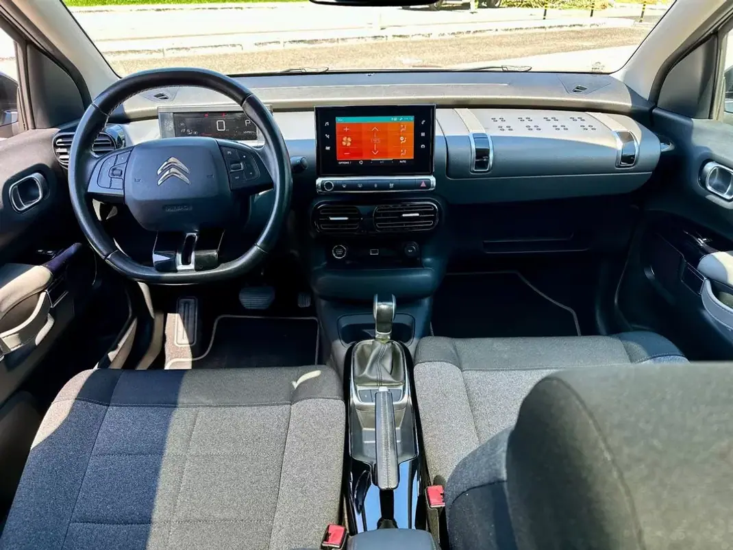 Citroën C4 Cactus 2019 - 11990 EUR, 119000 km - 119000km - foto 26 de 41