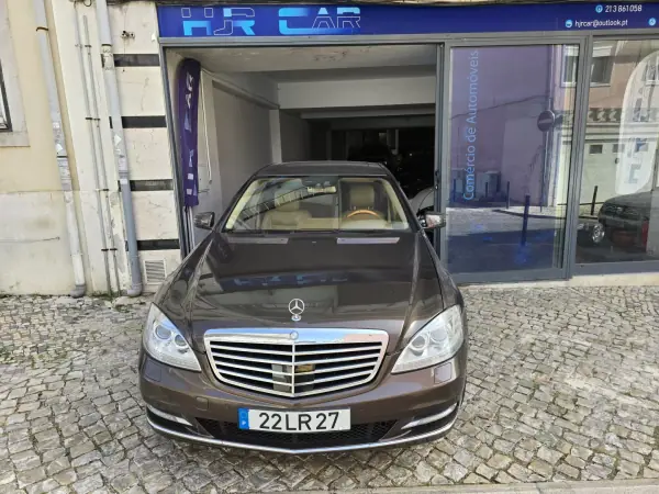 Mercedes-Benz S 400 2011 - 13990 EUR, 353009 km - AUTO.MOTO.pt - 353009km - foto 2 de 23