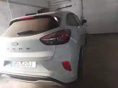 Ford Puma 2025 - 24500 EUR, 10003 km - AUTO.MOTO.pt - 10003km - foto 13 de 14