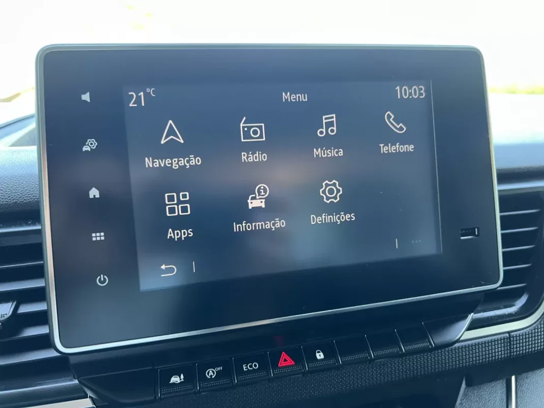 Renault TRAFIC 2.0 BlueDci L2H1 Longa Grand Confort 130 cv GPS 2022 - 21350 EUR, 46000 km - AUTO.MOTO.pt - 46000km - foto 29 de 34