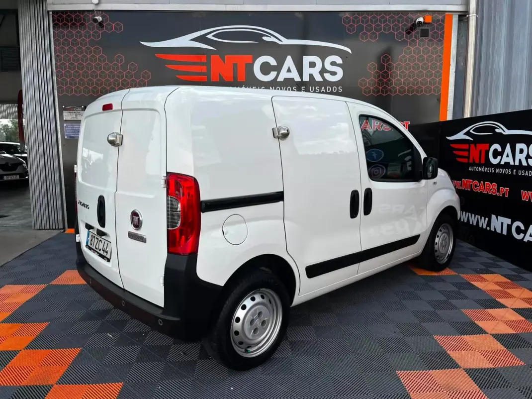 Fiat FIORINO 1.3 M-JET C/AC 2019 - 6750 EUR, 208112 km - AUTO.MOTO.pt - 208112km - foto 2 de 15