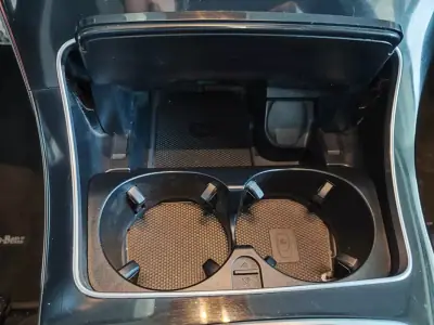 Mercedes-Benz GLC 300 2022 - 41500 EUR, 64500 km - AUTO.MOTO.pt - 64500km - foto 33 de 40