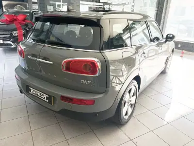 MINI Clubman 2017 — foto 4 de 26