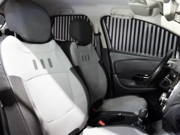 Renault Captur 2016 - 13990 EUR, 109000 km - AUTO.MOTO.pt - 109000km - foto 21 de 36