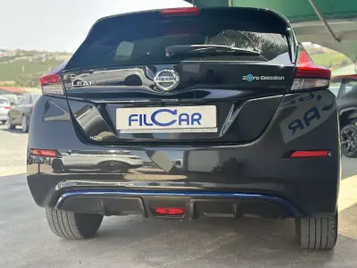 Nissan Leaf 2018 - 15800 EUR, 70936 km - AUTO.MOTO.pt - 70936km - foto 4 de 14