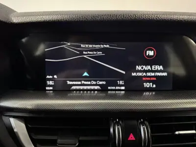 Alfa Romeo Stelvio 2017 - 22900 EUR, 215900 km - AUTO.MOTO.pt - 215900km - foto 52 de 60