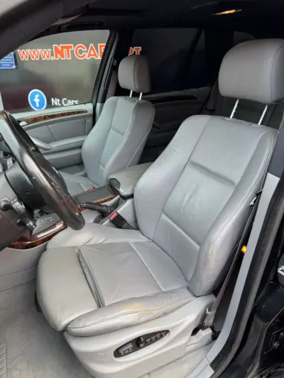 BMW X5 2003 - 12900 EUR, 162021 km - AUTO.MOTO.pt - 162021km - foto 3 de 17