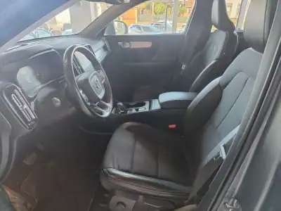 Volvo XC 40 2019 - 23850 EUR, 132000 km - AUTO.MOTO.pt - 132000km - foto 11 de 35