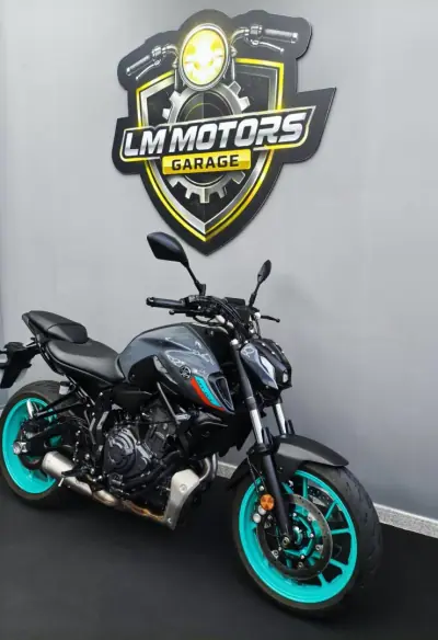 Yamaha MT 07 2024 - 7500 EUR, 2800 km - foto 3 de 21