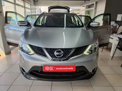 Nissan Qashqai 2015 - 14350 EUR, 98000 km - AUTO.MOTO.pt - 98000km - foto 20 de 38