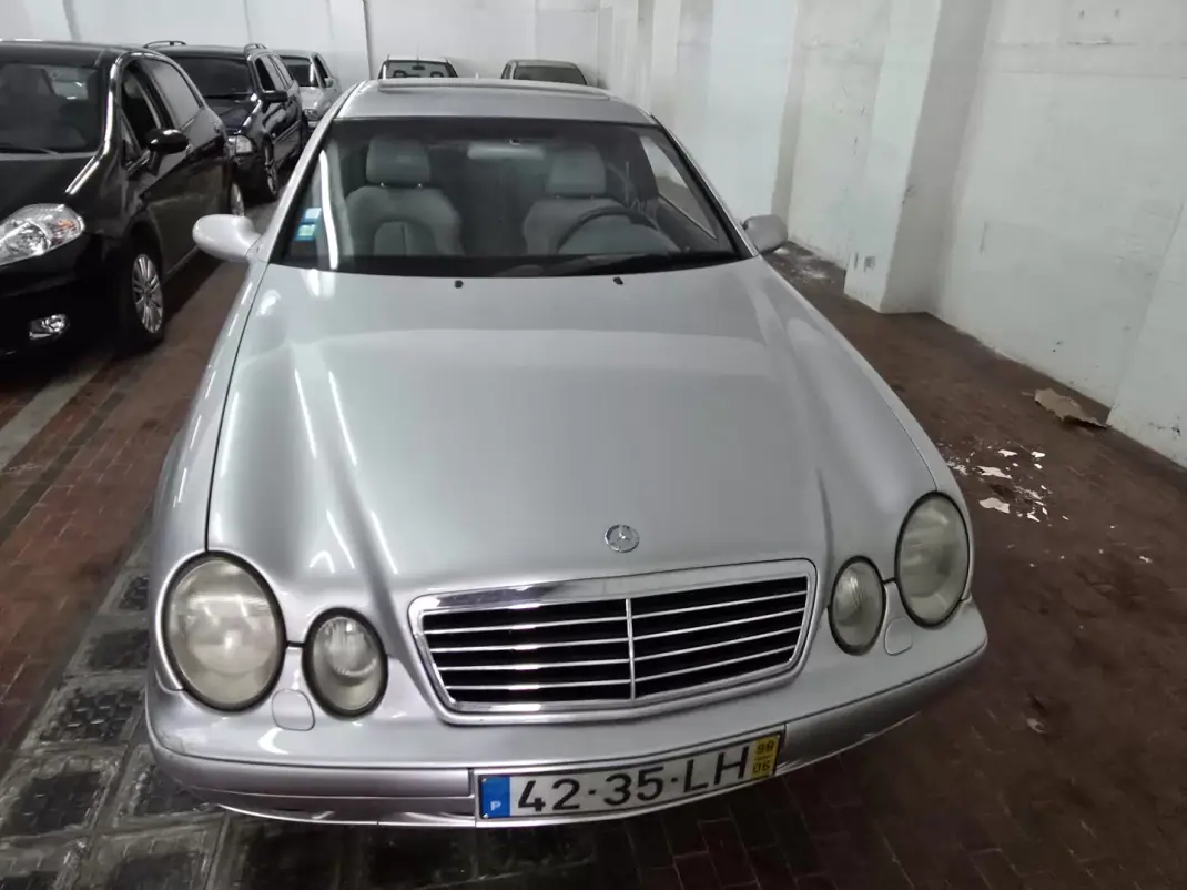 Mercedes-Benz CLK 200 1998 - 6000 EUR, 217984 km - AUTO.MOTO.pt - 217984km - foto 2 de 18