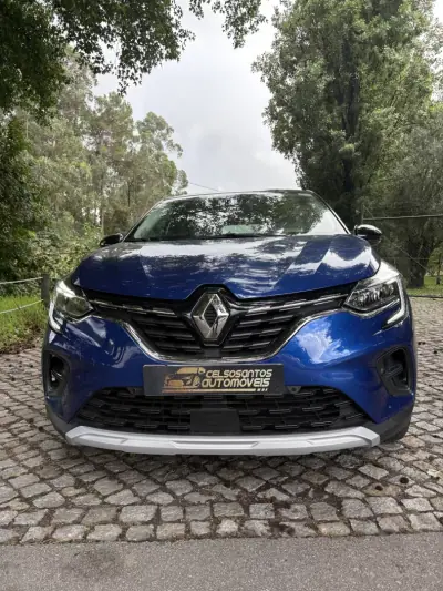 Renault Captur 2023 - 15450 EUR, 57000 km - 57000km - foto 2 de 20