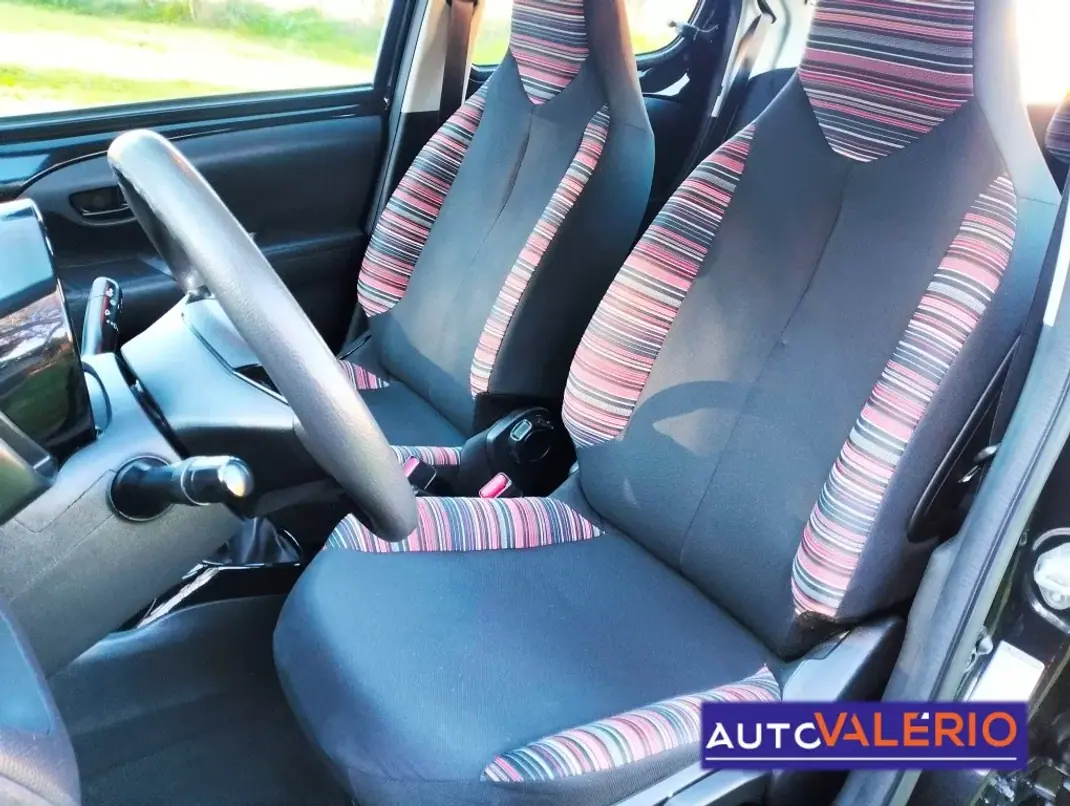 Citroën C1 2019 - 9950 EUR, 90078 km - AUTO.MOTO.pt - 90078km - foto 9 de 28