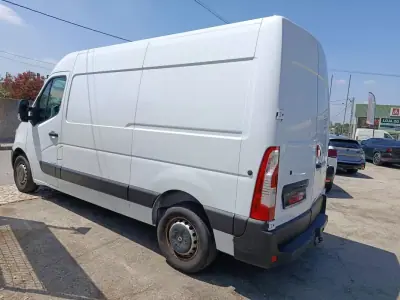 Renault Master 2019 - 19000 EUR, 83500 km - AUTO.MOTO.pt - 83500km - foto 27 de 28