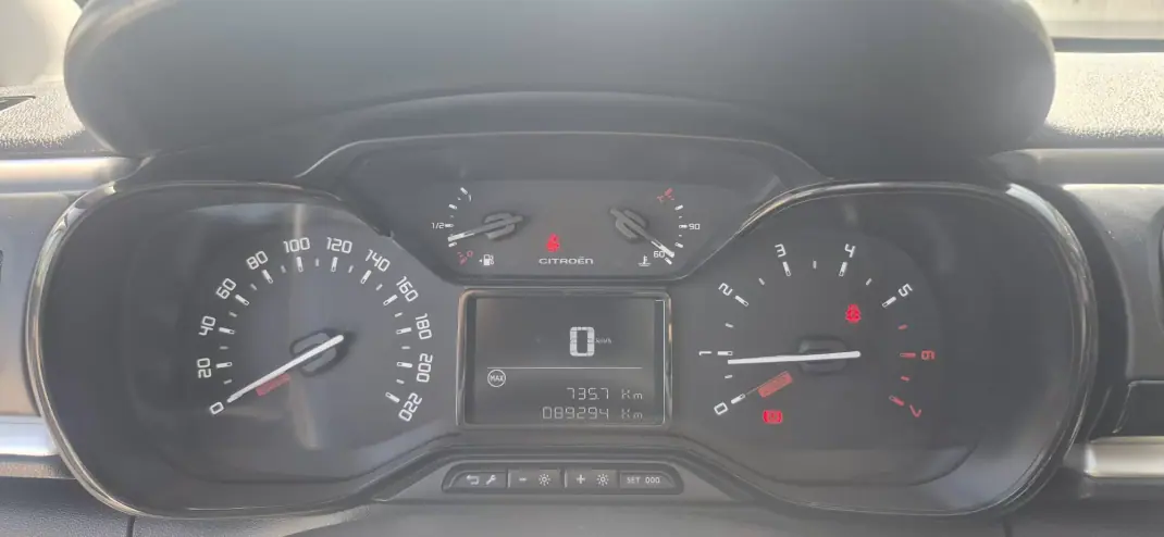 Citroën C3 2017 - 10500 EUR, 91000 km - 91000km - foto 11 de 24