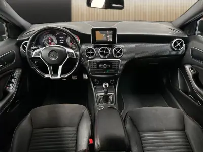 Mercedes-Benz A 180 2013 - 11800 EUR, 331000 km - AUTO.MOTO.pt - 331000km - foto 8 de 18