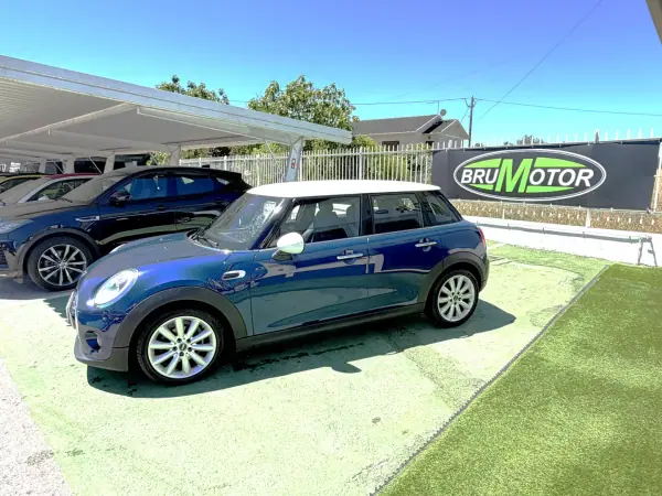 MINI Cooper 2014 - 11850 EUR, 132056 km - AUTO.MOTO.pt - 132056km - foto 3 de 13
