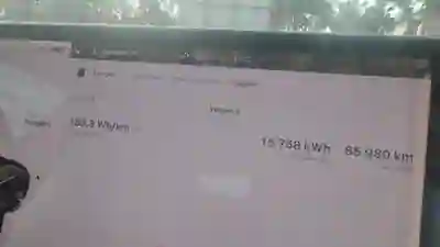Tesla Model 3 2019 - 22600 EUR, 214980 km - 214980km - foto 13 de 14