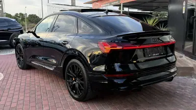 Audi e-tron Sportback 2022 - 39990 EUR, 82000 km - 82000km - foto 11 de 45