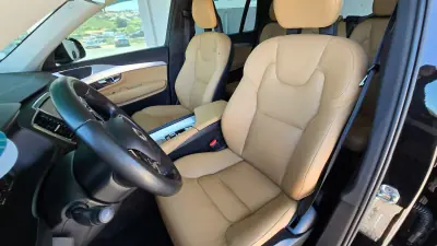 Volvo XC 90 2015 - 24500 EUR, 244798 km - 244798km - foto 12 de 28